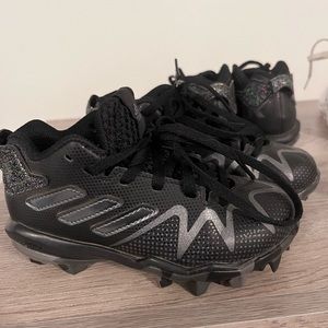 10k football cleats